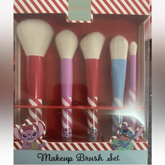 NWT Lilo and stitch makeup brush - Picture 2 of 2